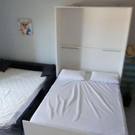 Studio 150M De La Plage La Seyne-sur-Mer Buitenkant foto