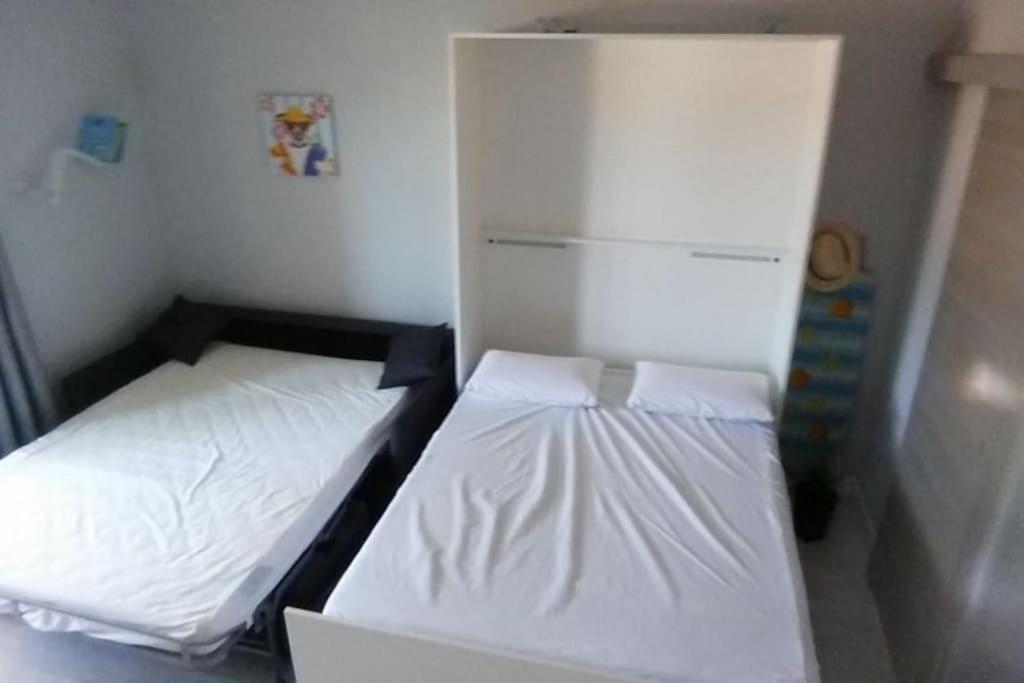 Studio 150M De La Plage La Seyne-sur-Mer Buitenkant foto